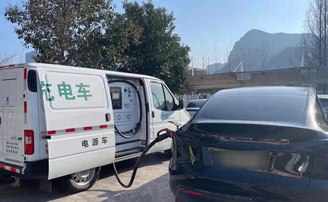 沿滩区汽车搭电
